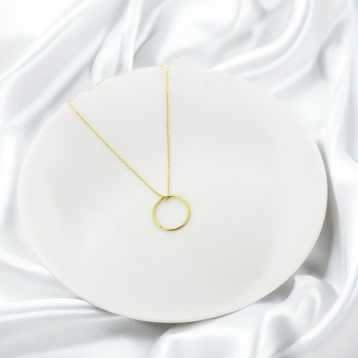 Circle Women Necklace - Nimé By Shop Trendys