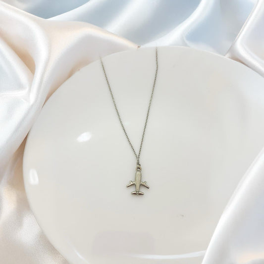 Aeroplane Women Necklace - Nimé By Shop Trendys