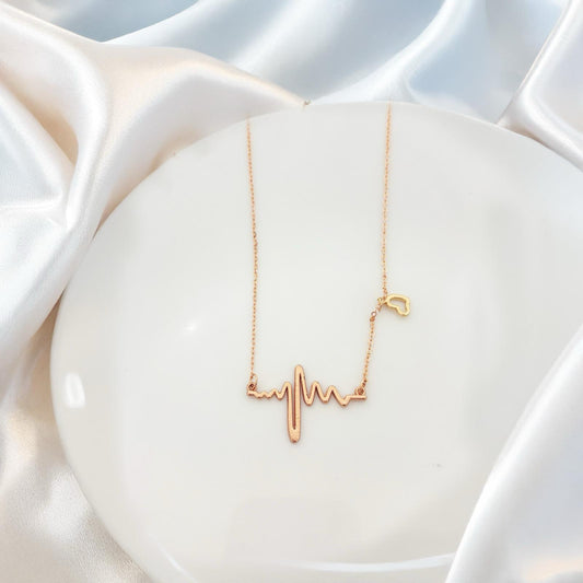 Heartbeat Heart Women Necklace - Nimé By Shop Trendys