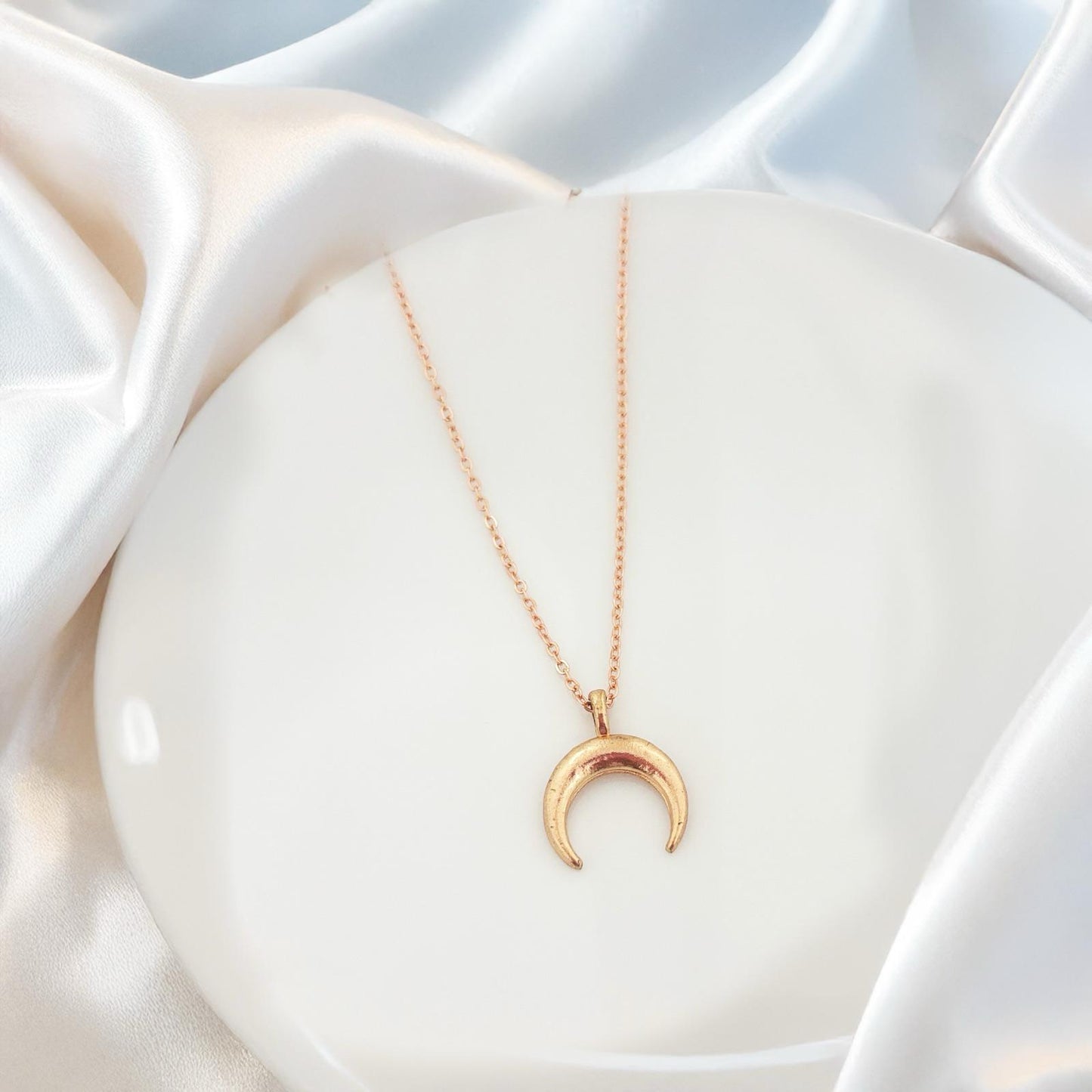 Small Moon Women Necklace