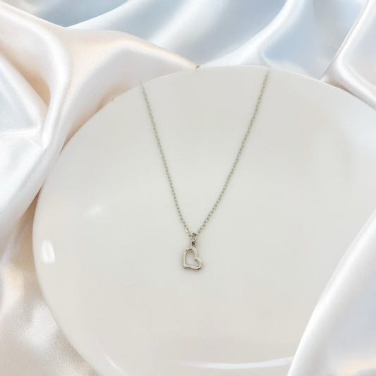 Women Elegant Heart Necklace - Nimé By Shop Trendys
