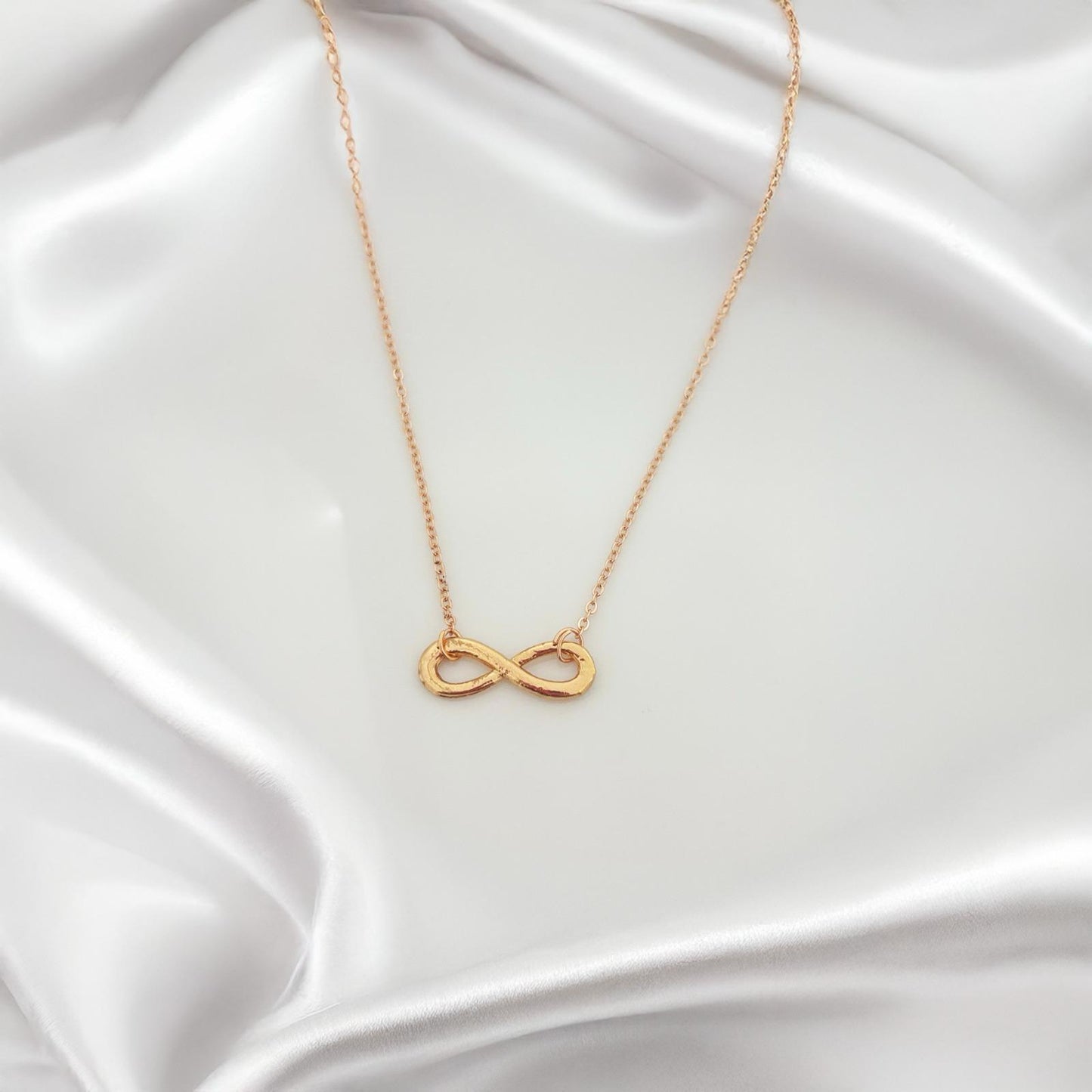 Women Infinity Necklace