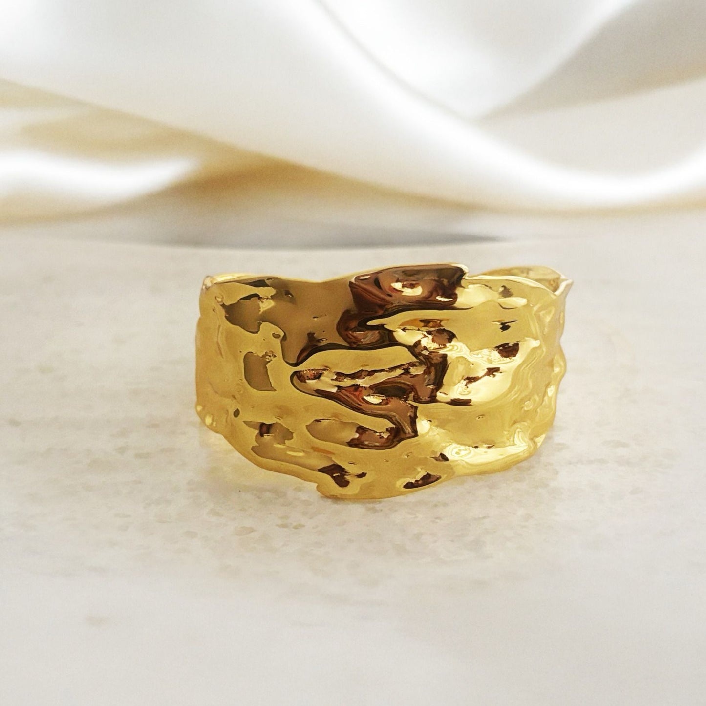 Chunky Statement Women Kada Bracelet (Adjustable & Anti Tarnish)