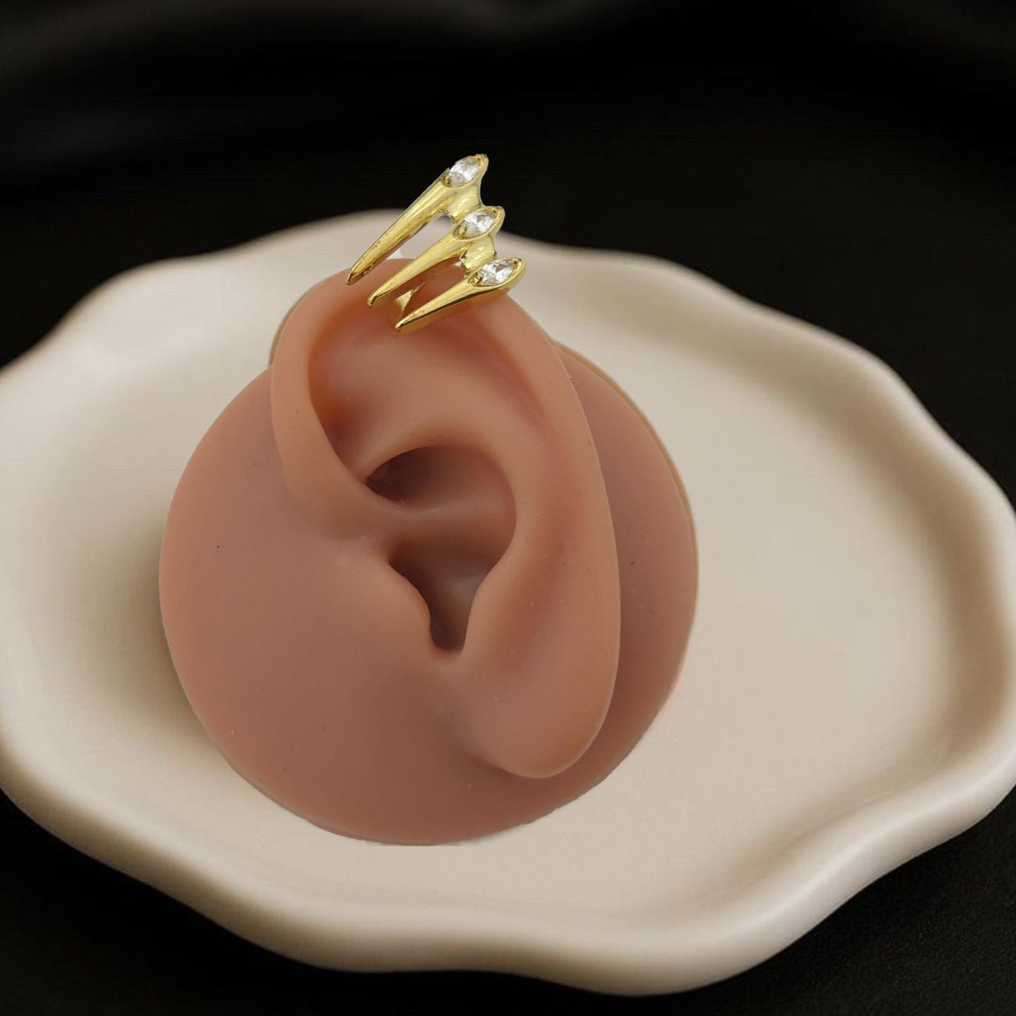 Claw Earcuffs (Single Piece)