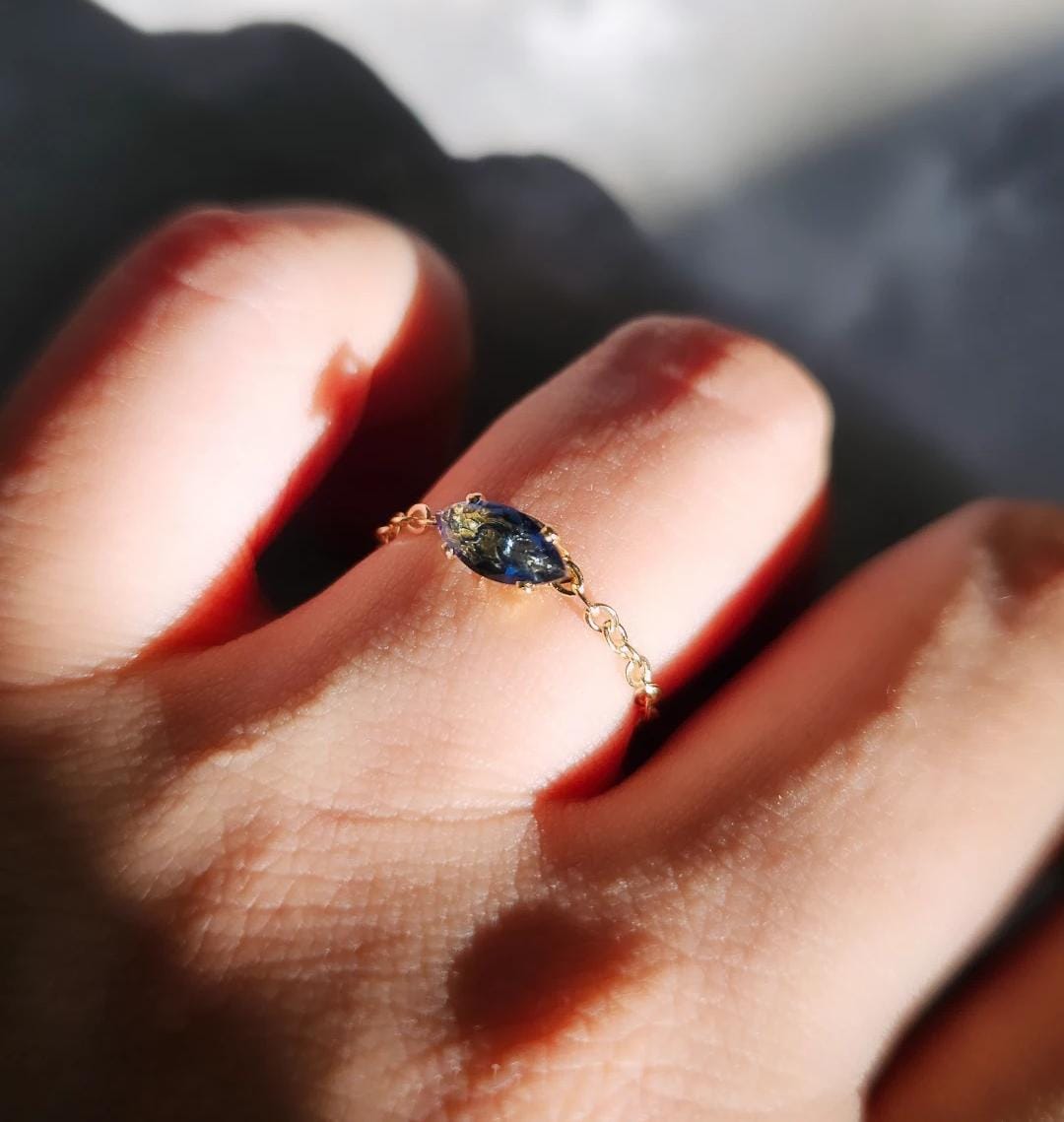 Adjustable Ring Oval Golden