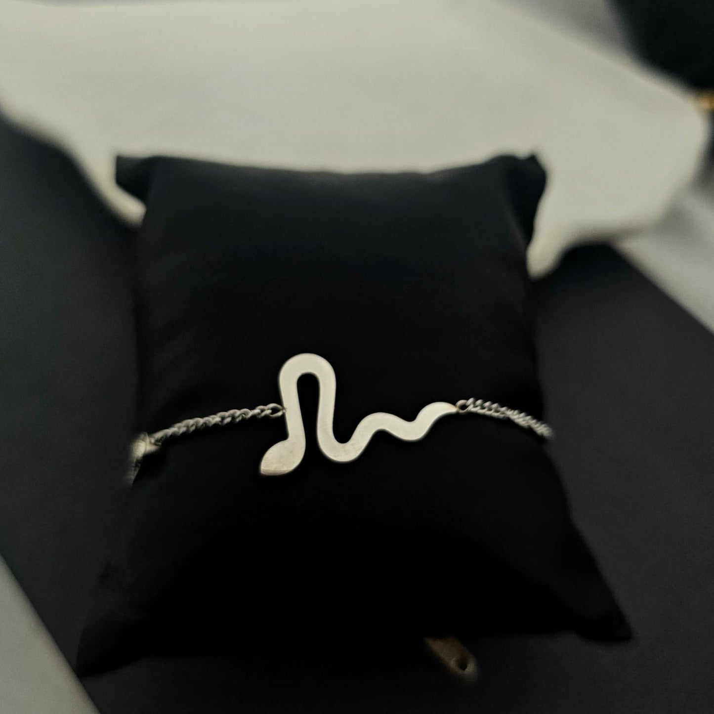 Women Silver Snake Bracelet (Anti Tarnish) - Nimé By Shop Trendys