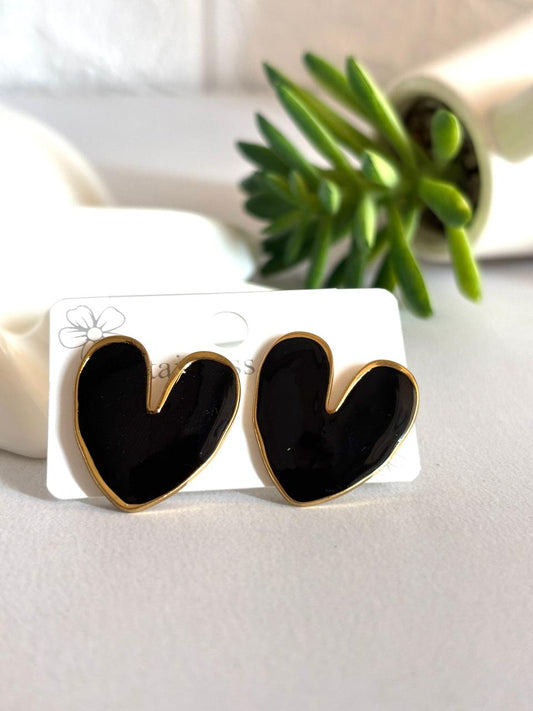 Women Enamel Chunky Heart Earring - Nimé By Shop Trendys
