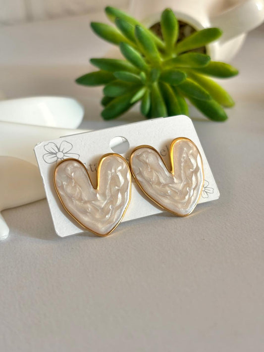 Women Enamel Chunky Heart Earring - Nimé By Shop Trendys