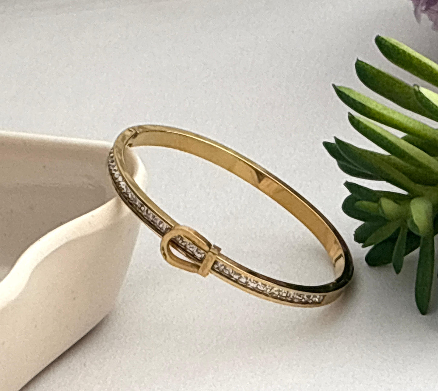 Women Golden Diamond Belt Kada Bracelet (Anti Tarnish) (Small Size) - Nimé By Shop Trendys