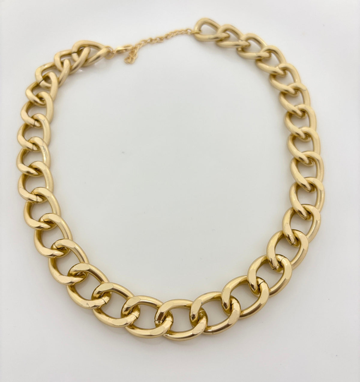 C-103 Chunky Chain Women Necklace - Nimé By Shop Trendys