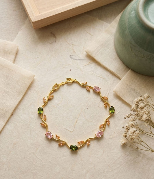 Tulip Whisper Bracelet - Nimé By Shop Trendys