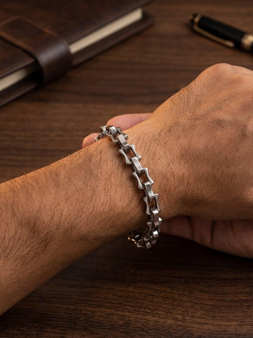 Men Boxy Chain Bracelet (Anti Tarnish) - Nimé By Shop Trendys