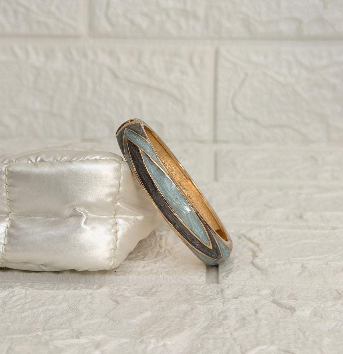 Aarvi Oval Enamel Kada - Aqua Charcoal