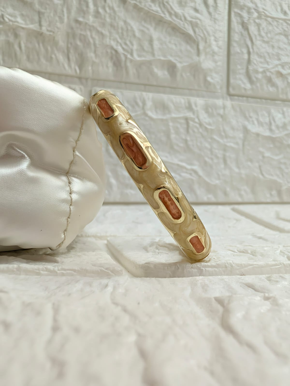 Aurelia Link Enamel Kada - Champagne Orange