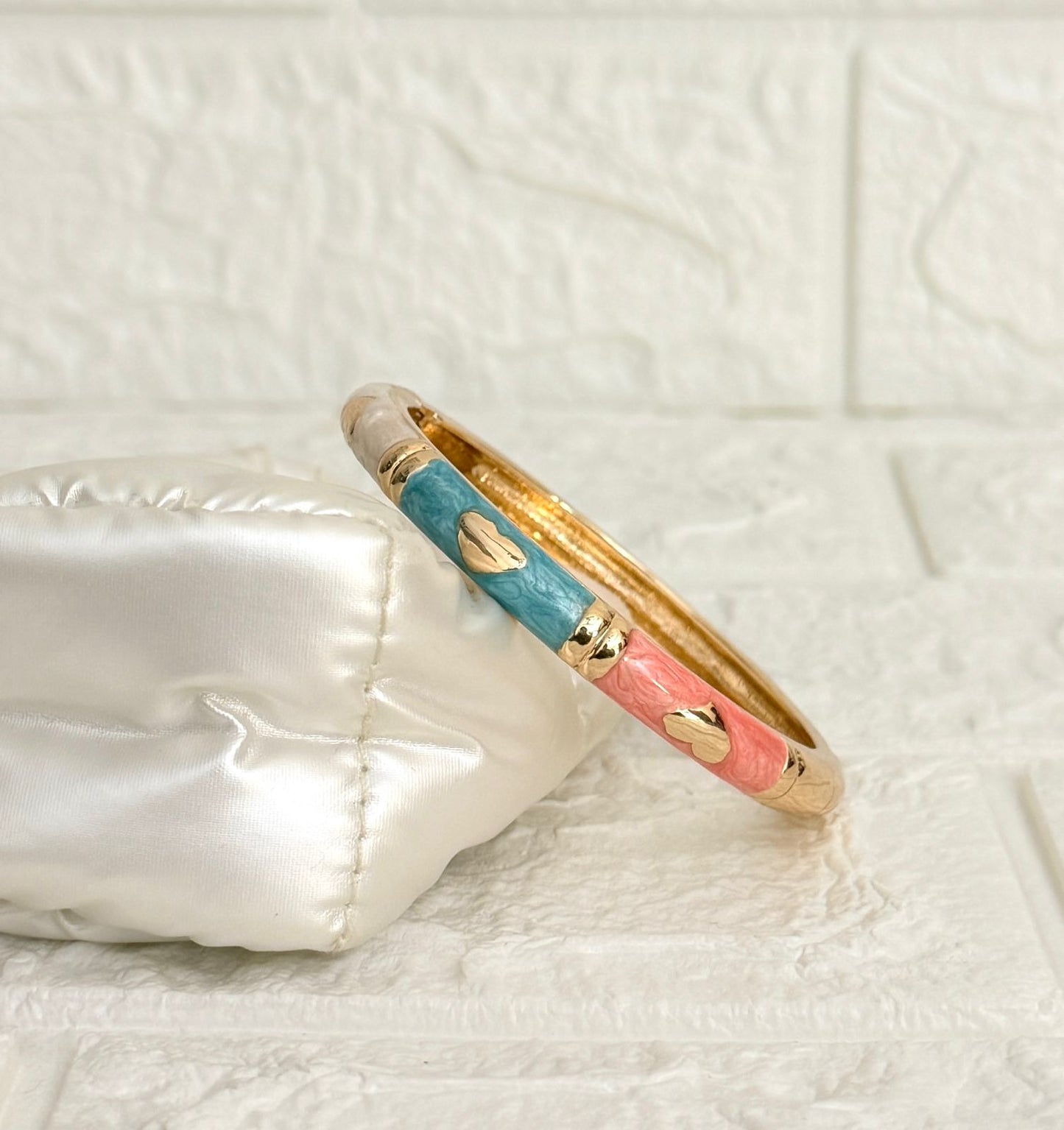 Heart Accent Enamel Kada - Aqua Coral White