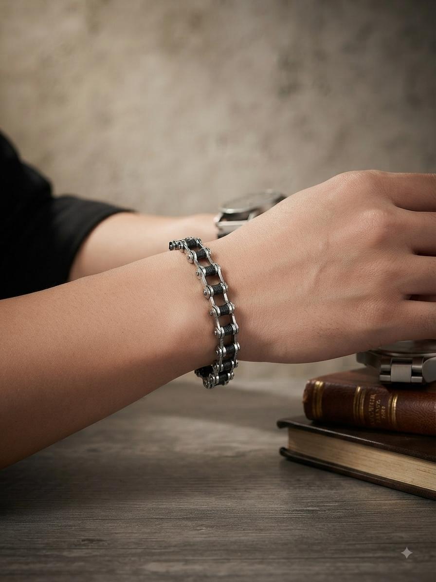 Men Anti Tarnish Black Silver Bike Chain Bracelet