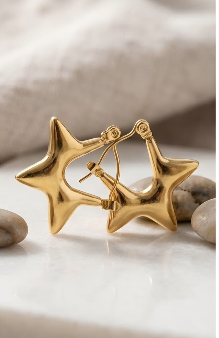 Women’s Star anti-tarnish hoops
