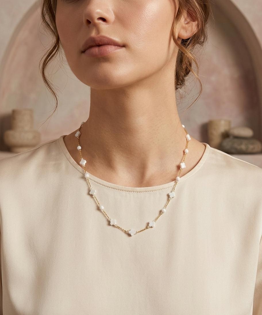 Pearl Clove Charm Necklace ( Anti Tarnish ) - Nimé By Shop Trendys