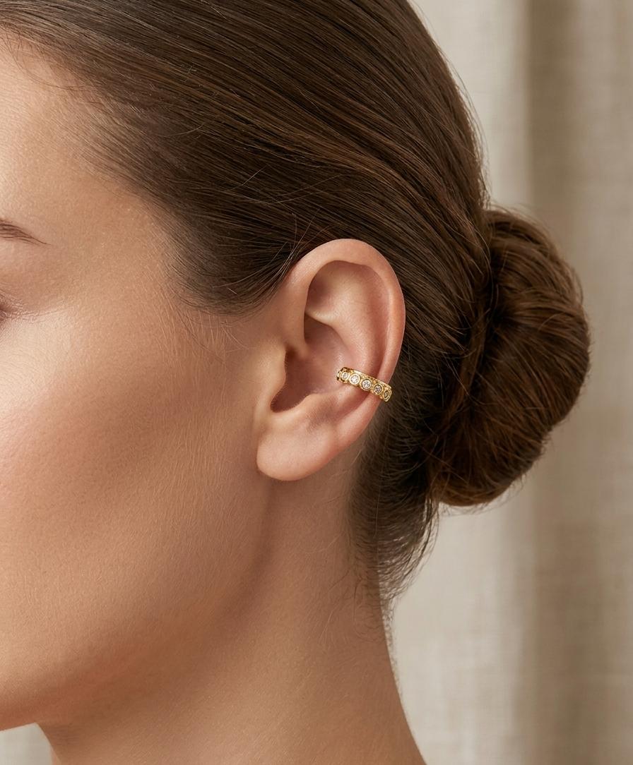 Women Golden Diamond Earcuff (Pressed ) (Single Ear) - Nimé By Shop Trendys
