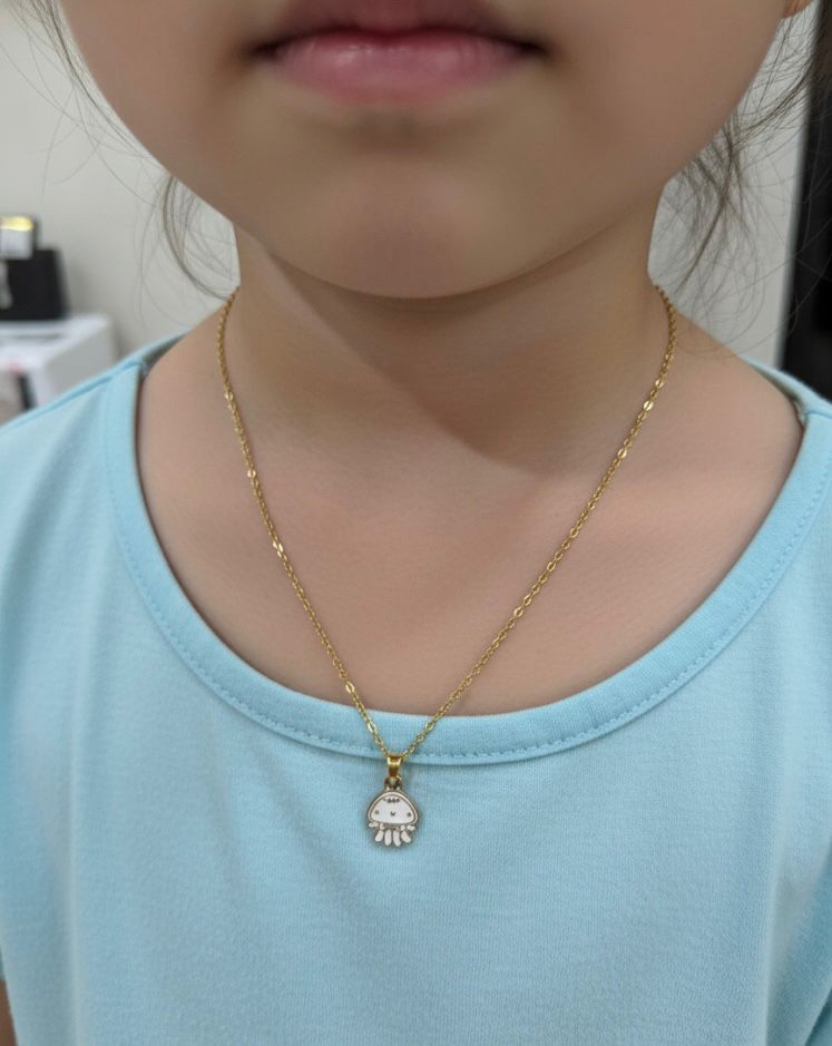 White Octopus Kids Anti Tarnish Necklace - Nimé By Shop Trendys