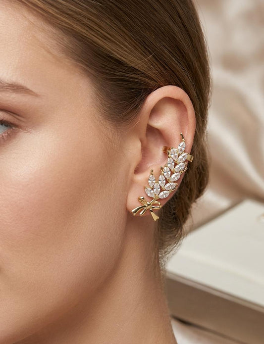 Women Golden Ribbon Diamond Earcuff (Single Ear) (Pressed) - Nimé By Shop Trendys