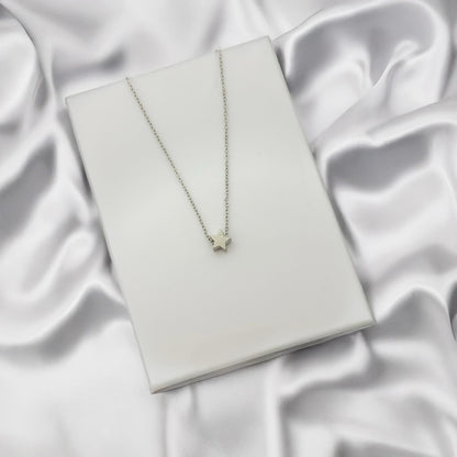 Women Minimal Star Necklace - Nimé By Shop Trendys