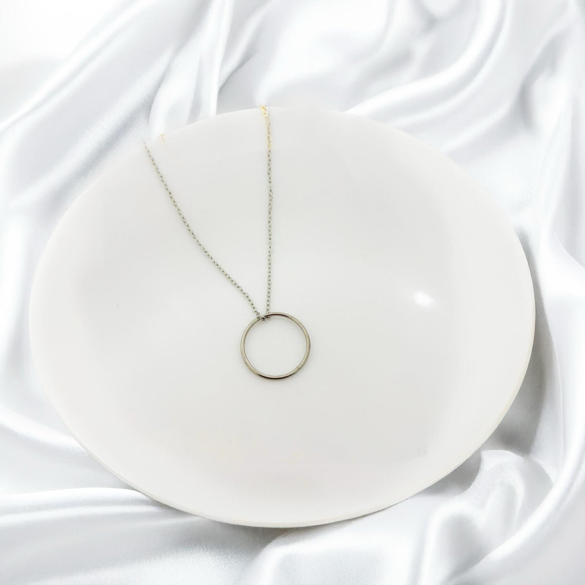 Circle Women Necklace - Nimé By Shop Trendys