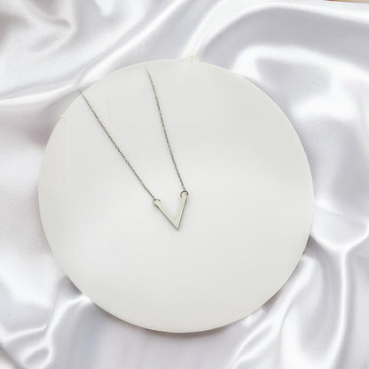 Elegant V Women Necklace - Nimé By Shop Trendys
