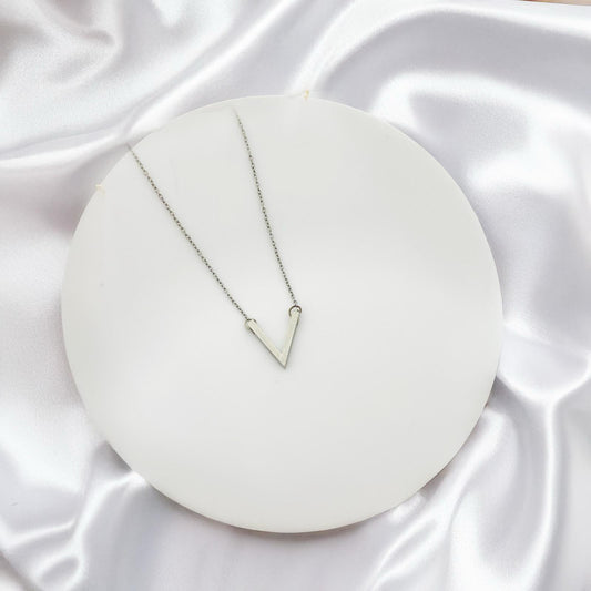 Elegant V Women Necklace - Nimé By Shop Trendys