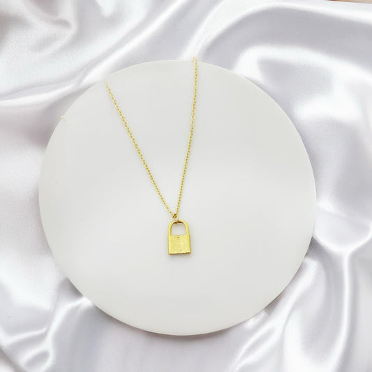 Mini Lock Women Necklace - Nimé By Shop Trendys
