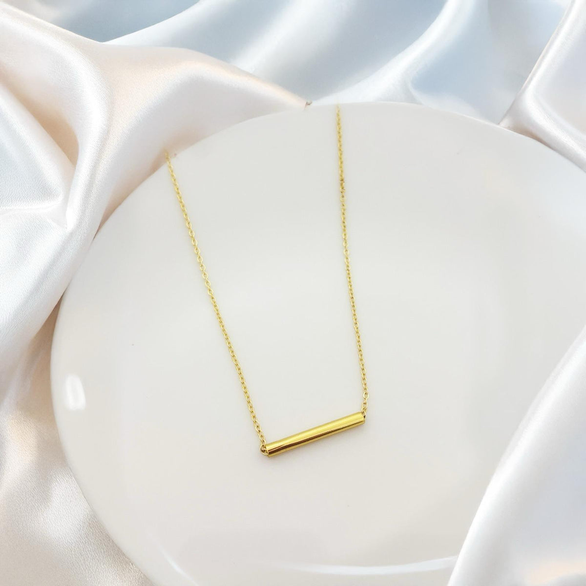 Horizontal Stick Women Necklace - Nimé By Shop Trendys