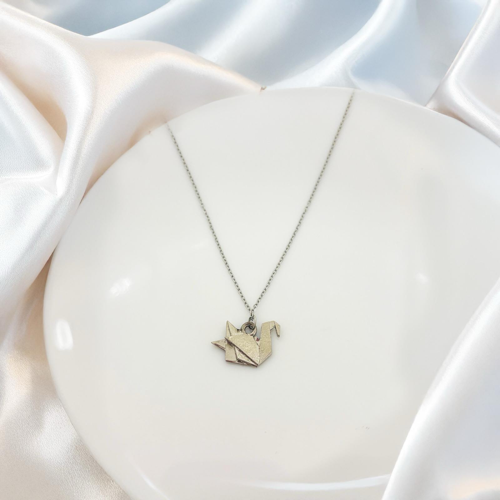 Origami Swan Women Necklace - Nimé By Shop Trendys
