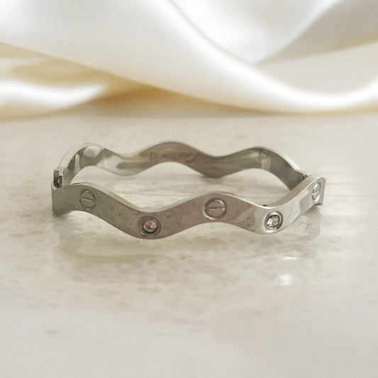 Silver Curve Cartier Women Kada Bracelet (Anti Tarnish)
