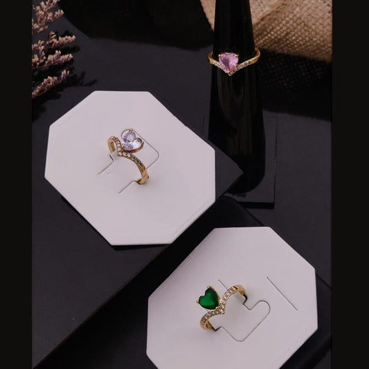 Emerald Heart Elegance Women Rings(Adjustable)