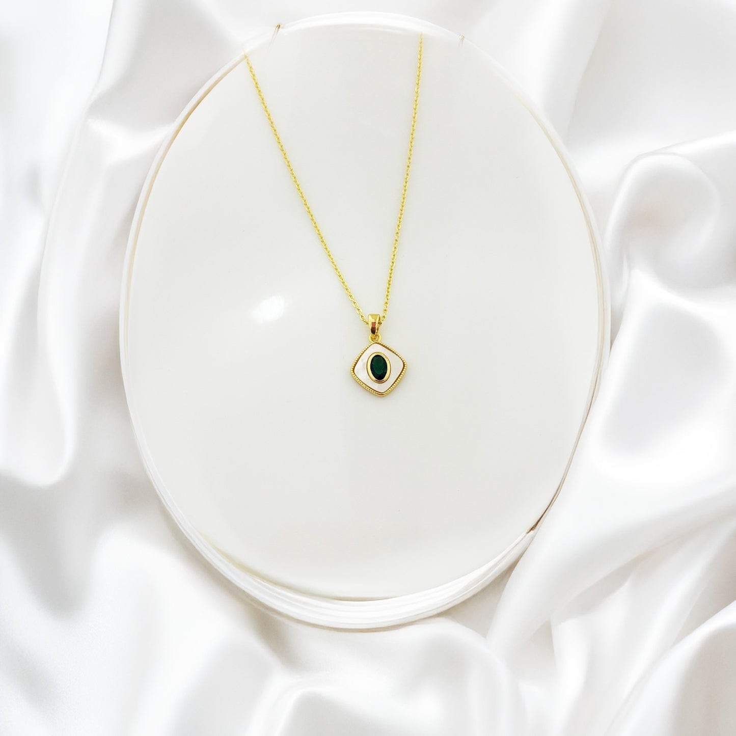 Emerald Whisper Women Necklace (Stainless Steel)