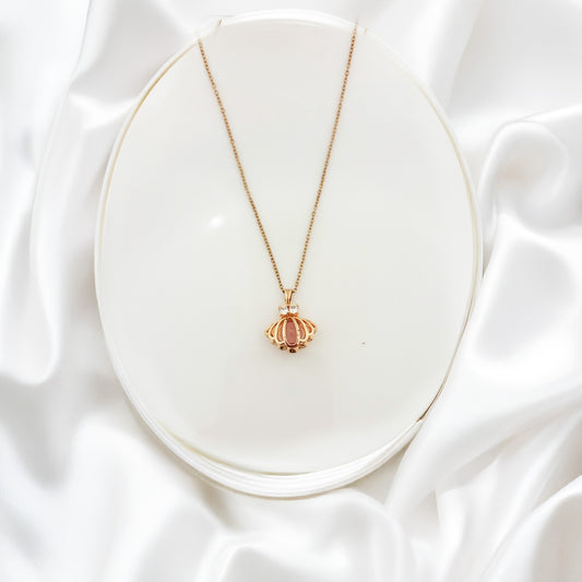 Pearl Oyster Women Necklace(Stainless Steel) (Pink)