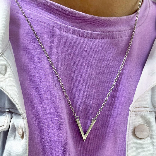 Men V Silver Chain Necklace