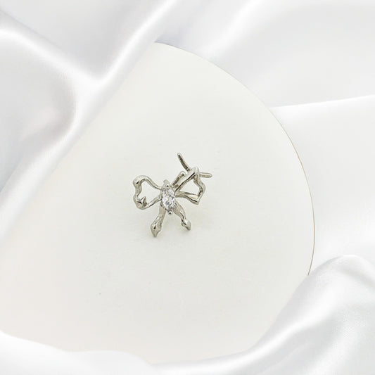 Pretty Diamond Bow Silver Earcuffs (Single Piece)