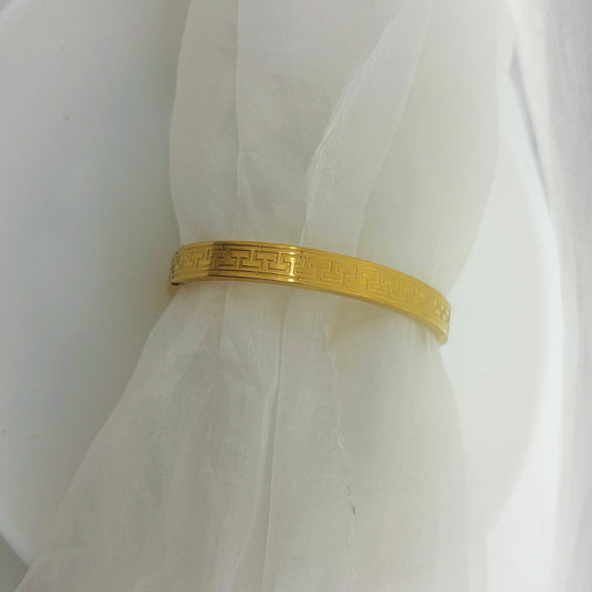 Tribe Golden Men Kada