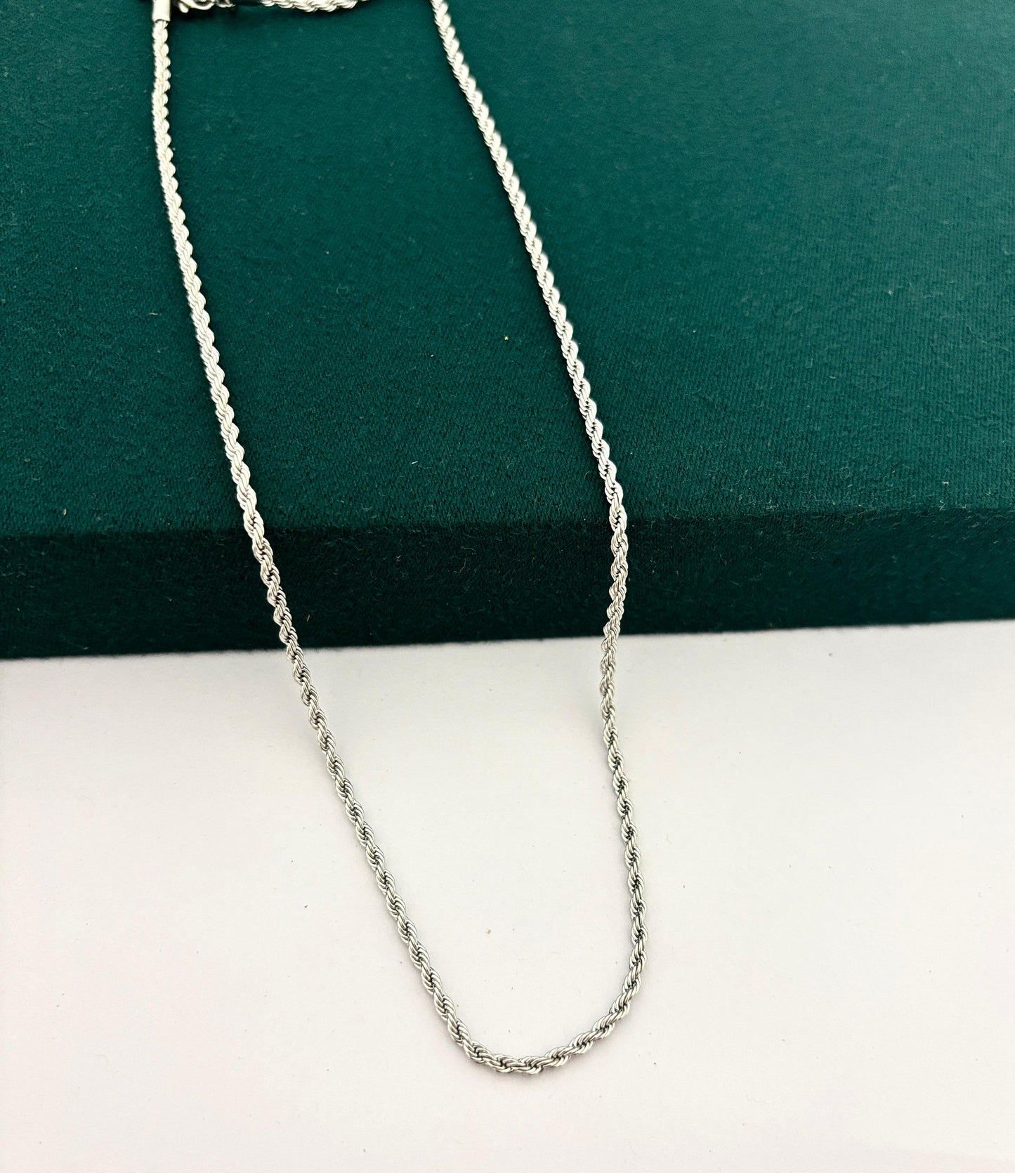 Thin Spiral Silver Men Chain Necklace (Stainless Steel)