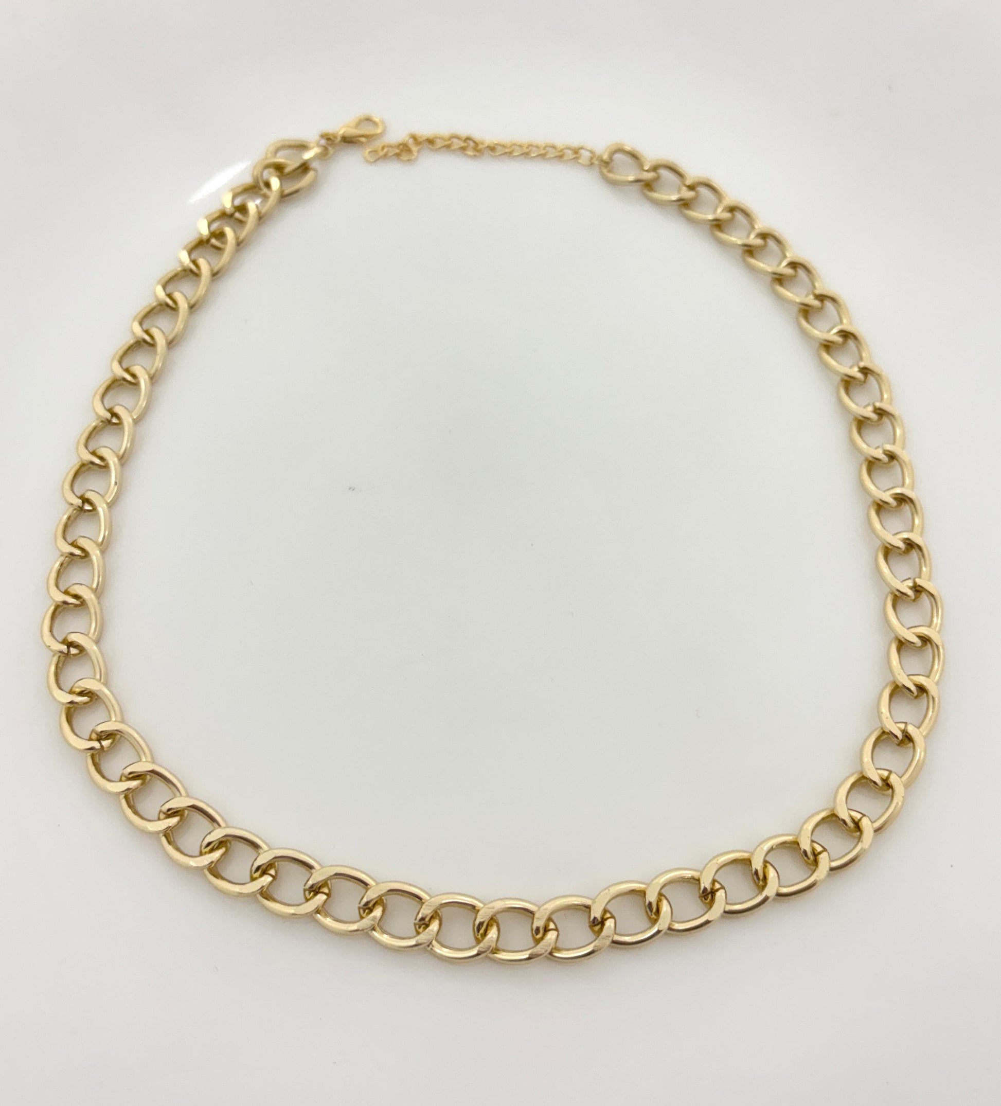 C-105 Trendy Golden Chain Women Necklace - Nimé By Shop Trendys