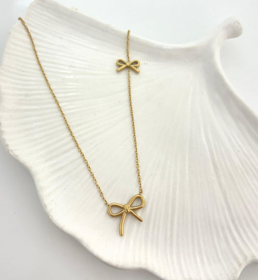 Golden Pookie Bow Women Necklace (Stainless Steel)