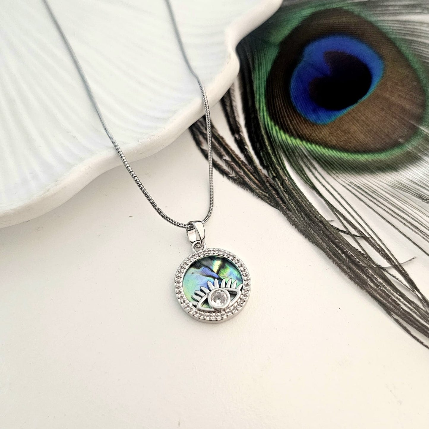 Golden Mystic Abalone Eye Women Necklace (Anti Tarnish) - Nimé By Shop Trendys