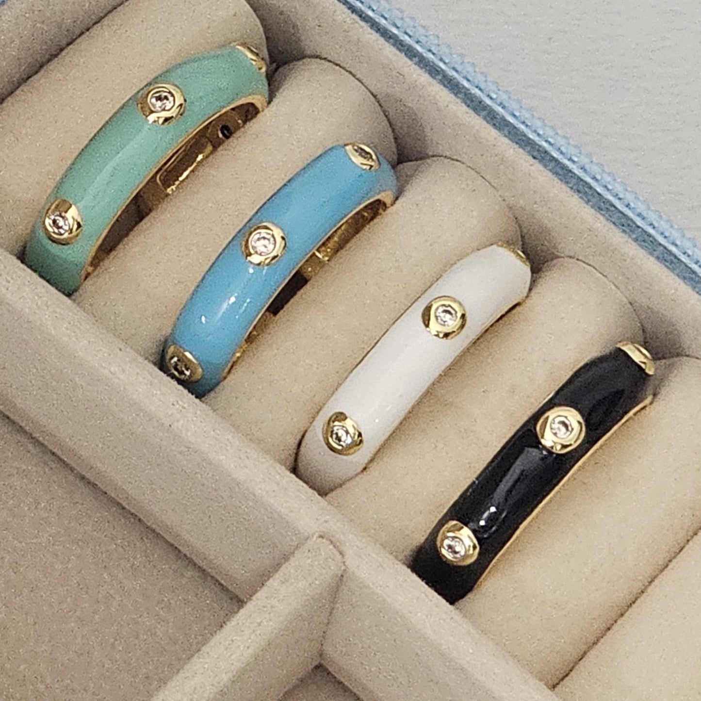 Diamond Enamel Ring - Adjustable - Nimé By Shop Trendys