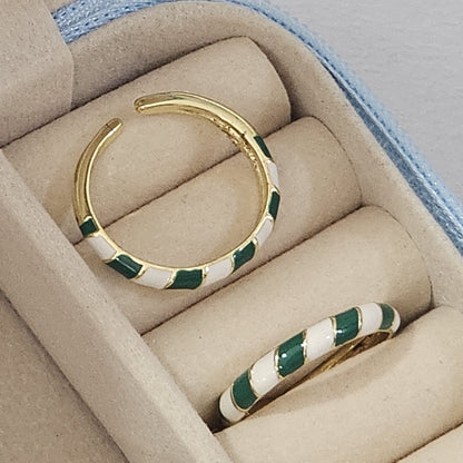 Spiral Enamel Ring - Adjustable - Nimé By Shop Trendys