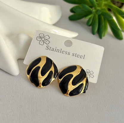 Women Enamel Elegant Earring - Nimé By Shop Trendys
