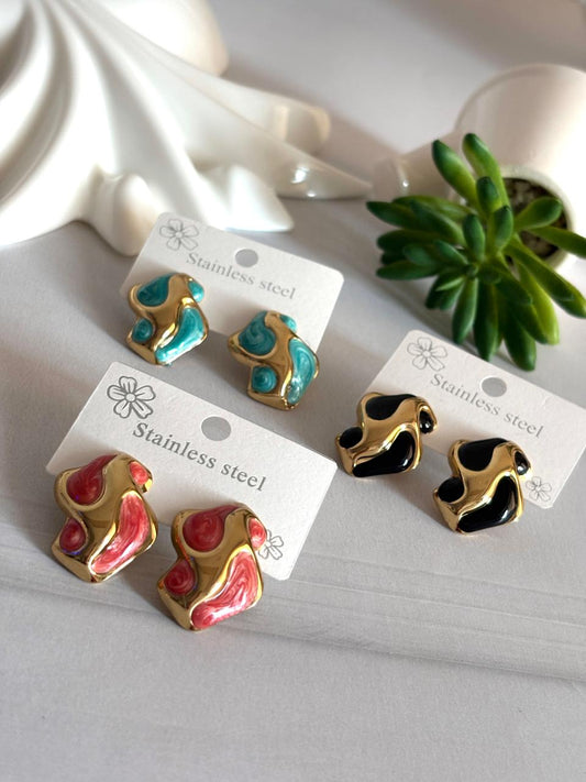 Women Enamel Fluid Earring - Nimé By Shop Trendys