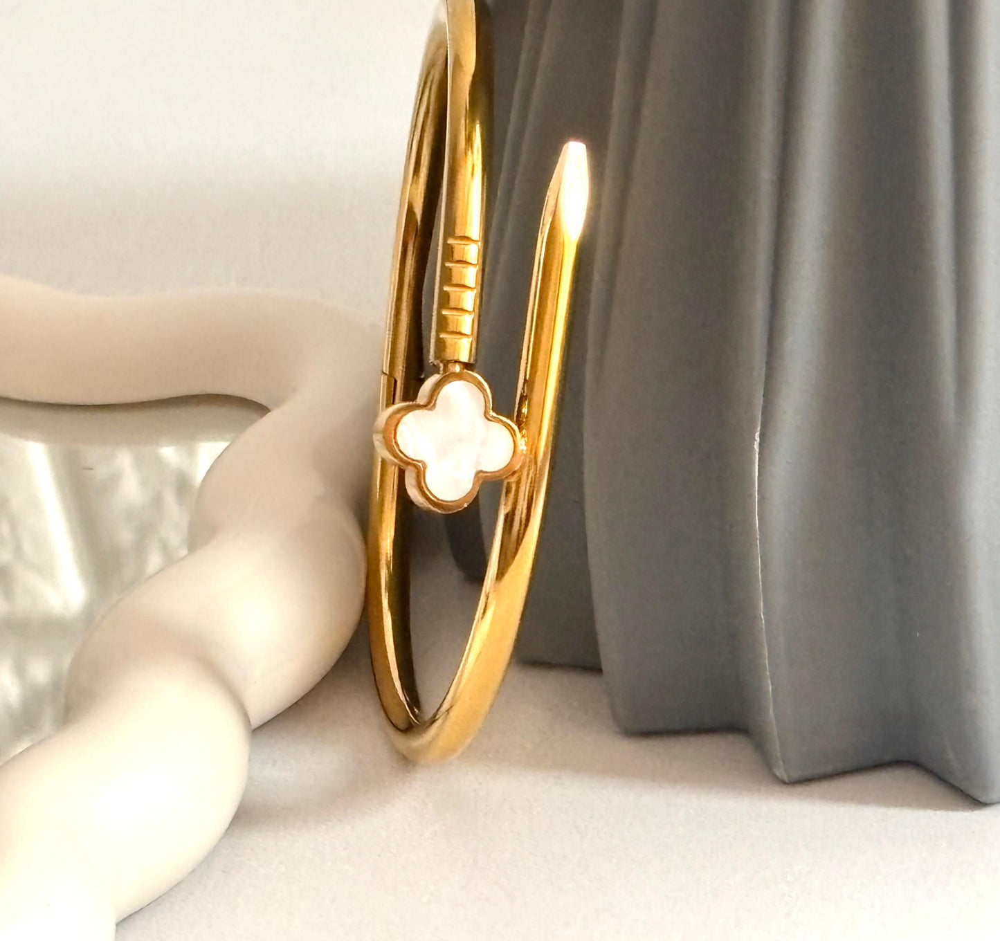 Women Golden Clover Nail Kada Bracelet (Anti Tarnish) - Nimé By Shop Trendys