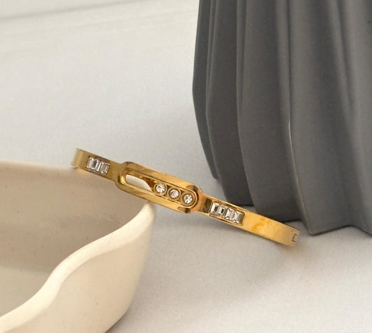 Women Golden Diamond Elegant Kada Bracelet (Anti Tarnish) - Nimé By Shop Trendys