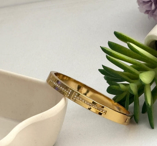 Women Golden Solid Diamond Kada Bracelet (Anti Tarnish) (Small Size) - Nimé By Shop Trendys